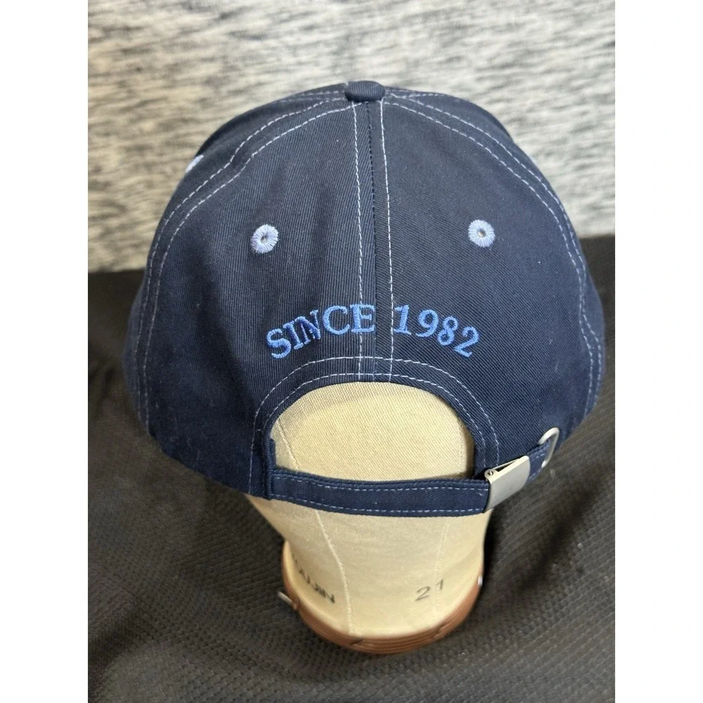 Universal‎ Studios Hollywood E.T. I'll Be Right Here Hat